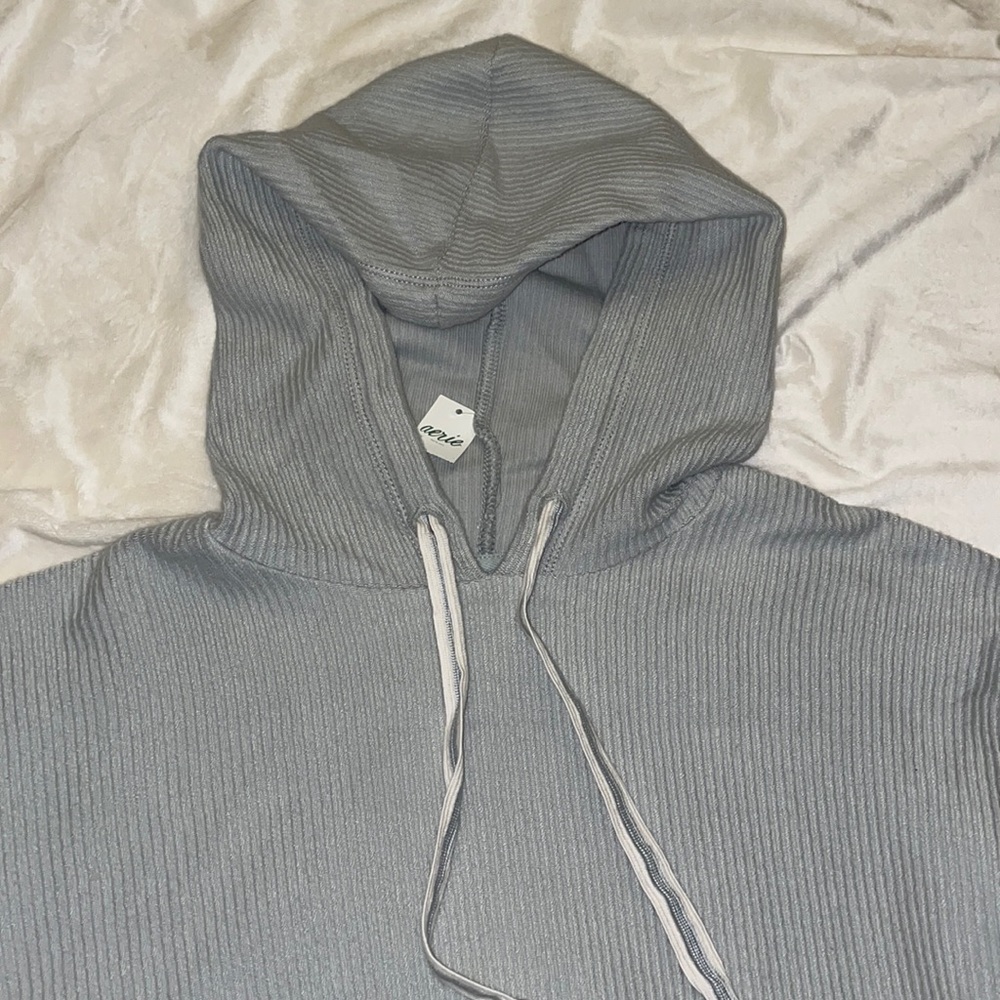 AERIE SWEATSHIRT